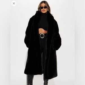 Fashion Nova Mari Faux Fur Coat